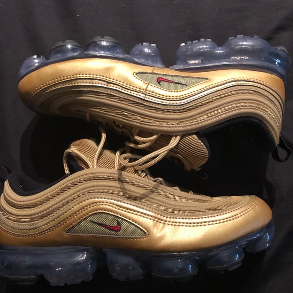 nike vapormax 97 metallic gold